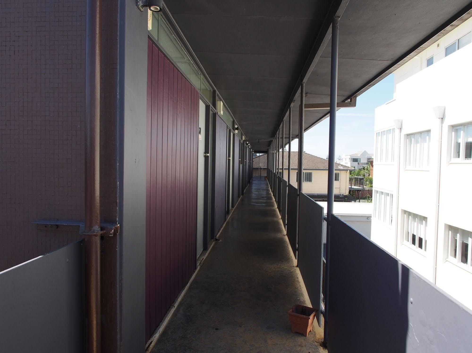 City Beach Motel Wollongong Exterior photo