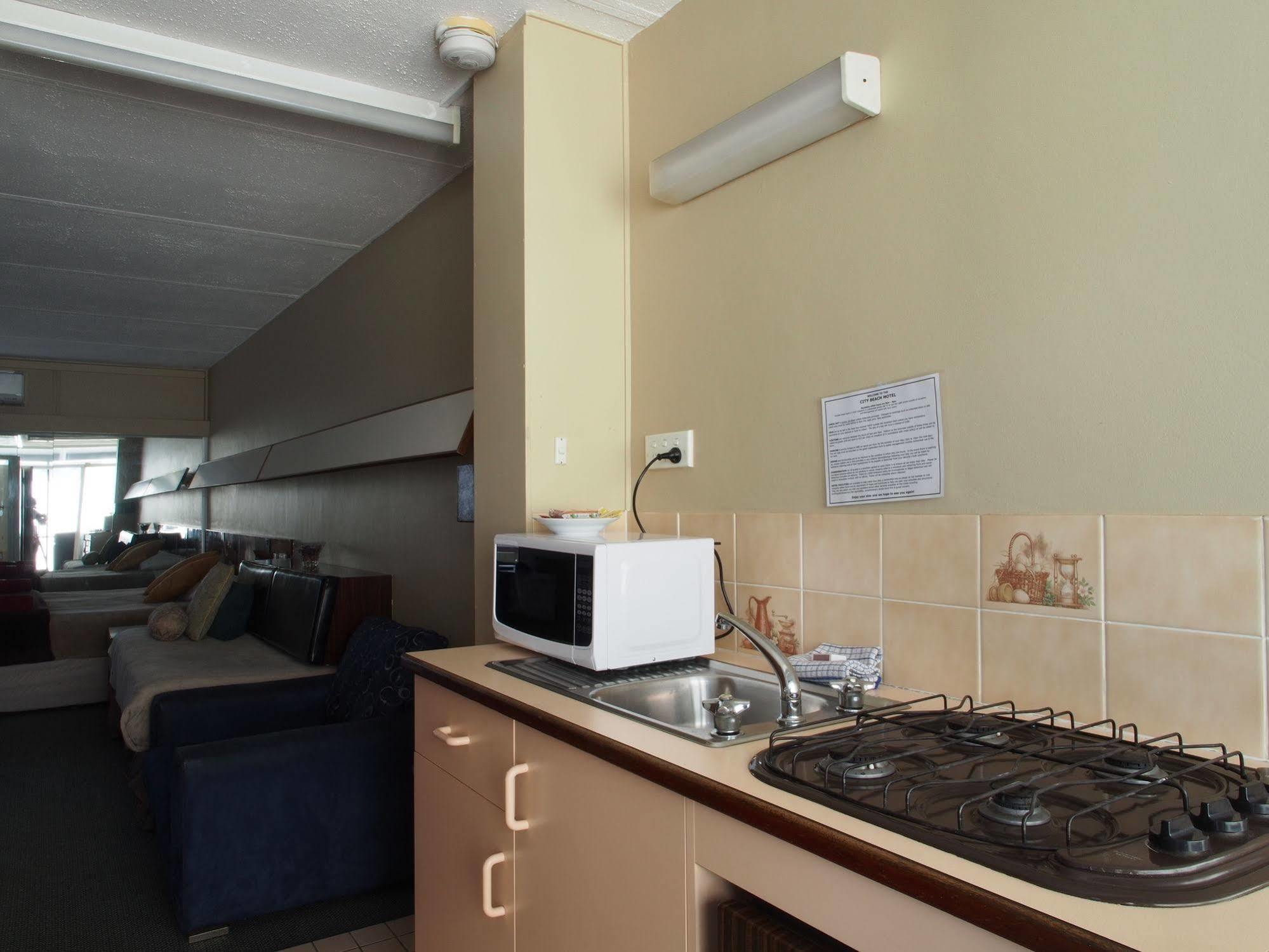 City Beach Motel Wollongong Exterior photo